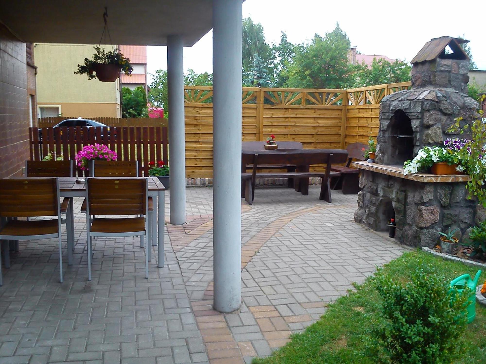 Pokoje Goscinne Halina Łeba Exterior foto